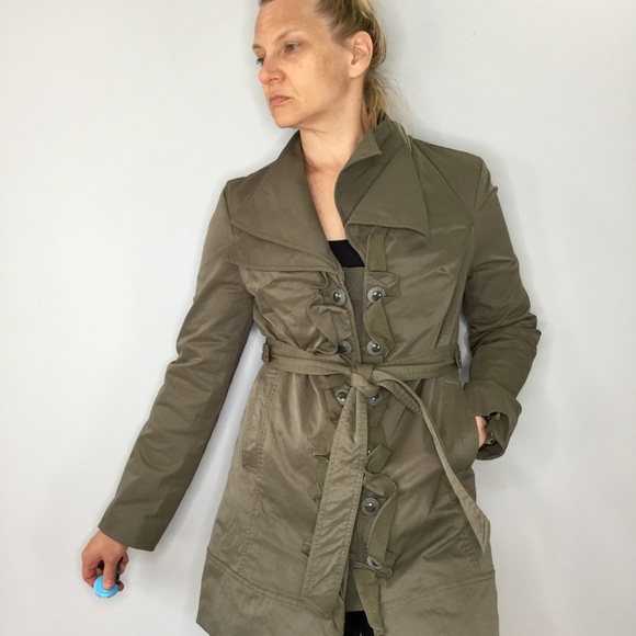 Kenar ruffle olive green trench rain coat - Picture 2 of 7